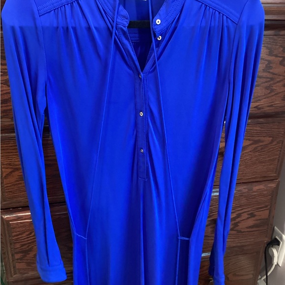 Dress - Picture 2 of 5